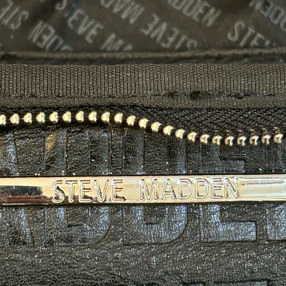 Steve Madden Signature Hip Belt Bag Embossed Black - Picture 11 of 14